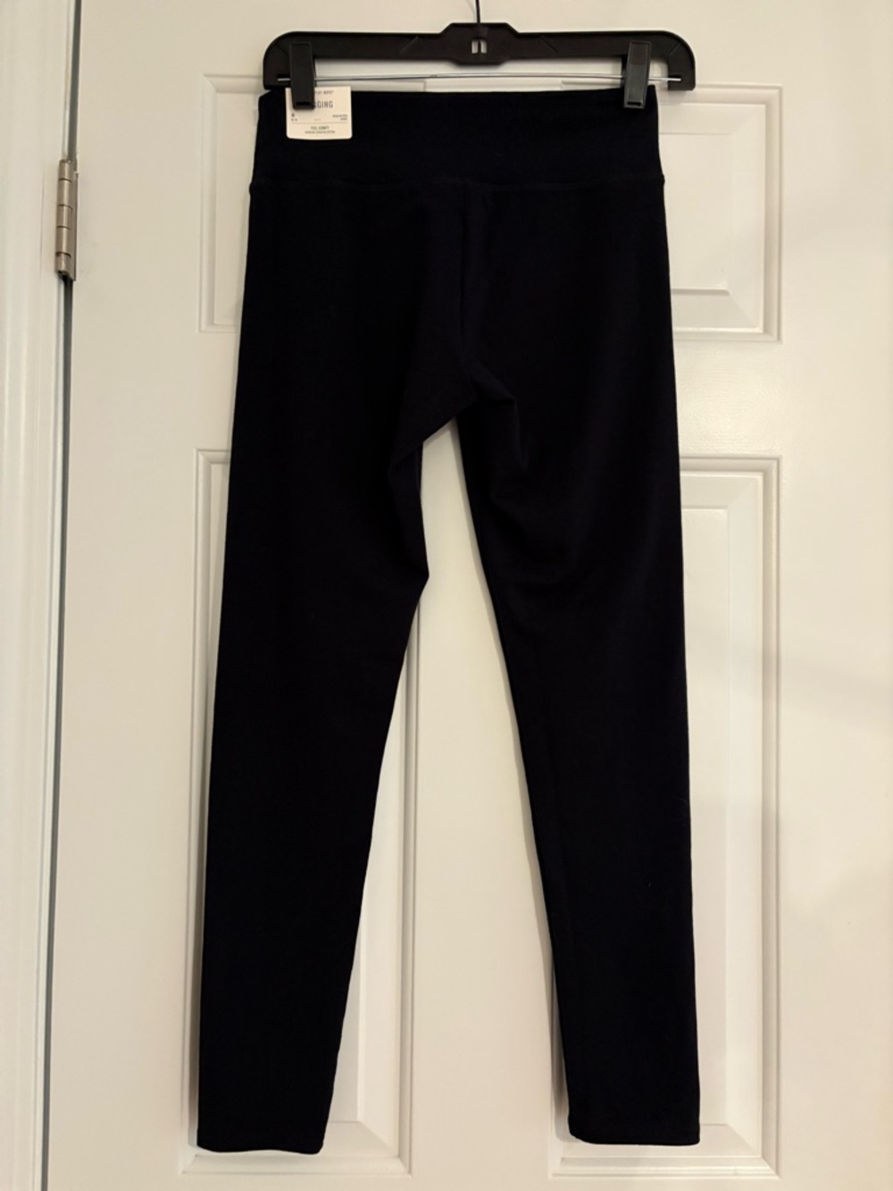 NWT Aerie Black Leggings - M Short